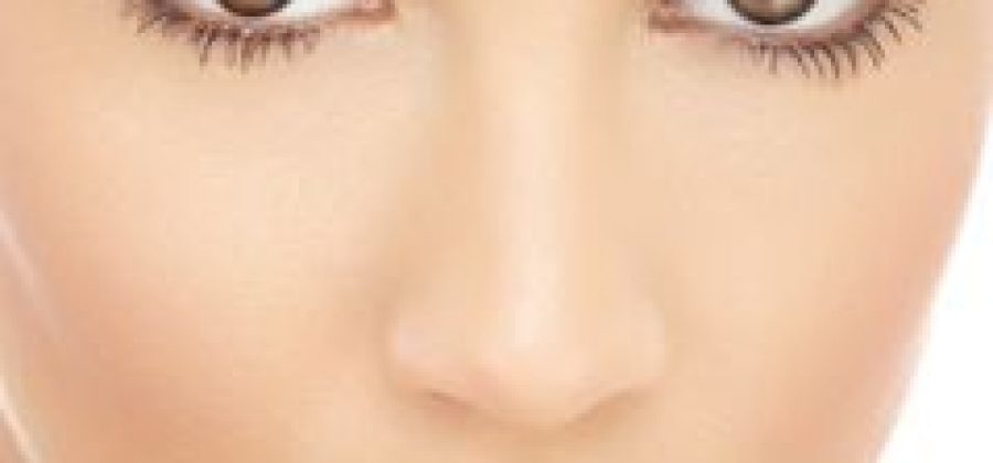 Делать ли татуаж век?