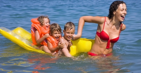 куда поехать летом с ребенком