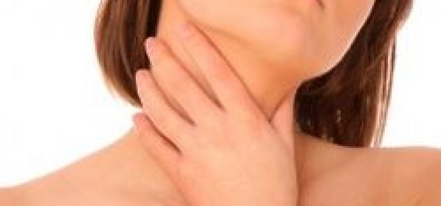 Как лечить горло народными средствами?