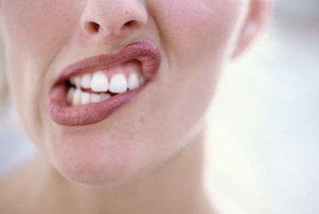 как убрать обвисший подбородок 