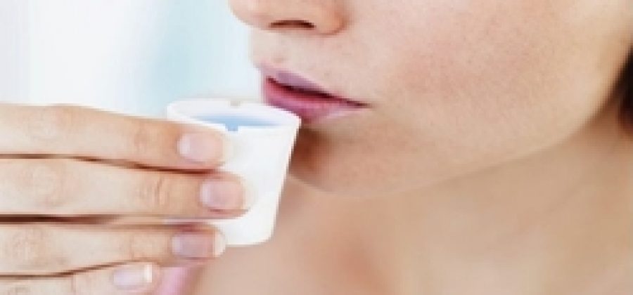 Воспалилась десна: что делать?