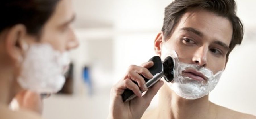 Как выбрать электробритву для мужчины в подарок?