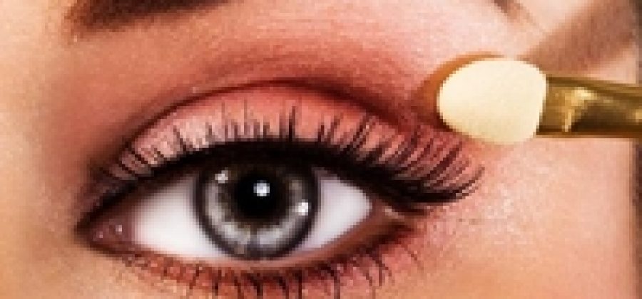 Как делать макияж для впалых глаз?