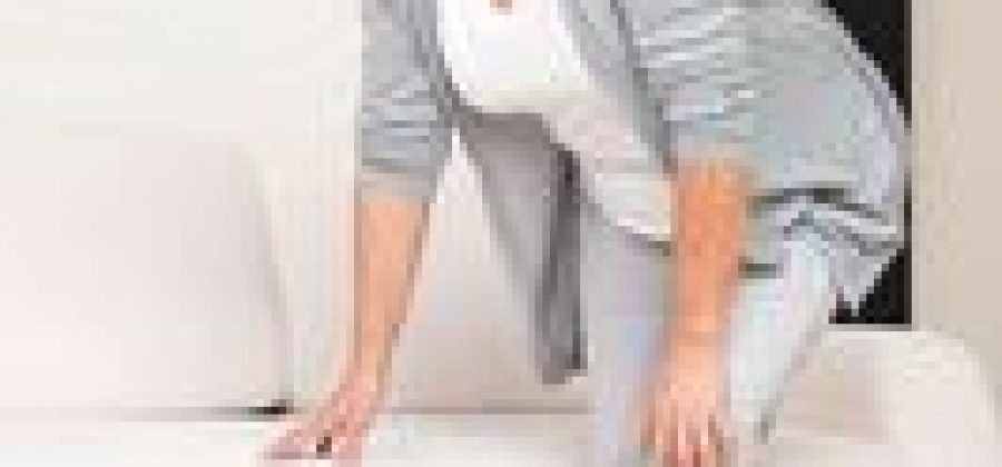 Почему болит колено при ходьбе?