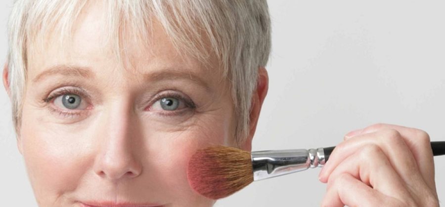 Правильный вечерний макияж для женщины за 40