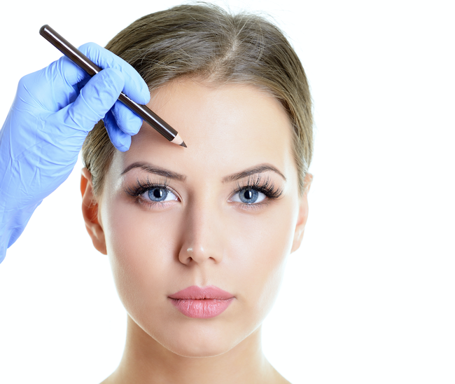 Процедуры лифтинга помогают вернуть лицу свежесть и молодость Эндоскопическая подтяжка лба – последствия, реабилитация