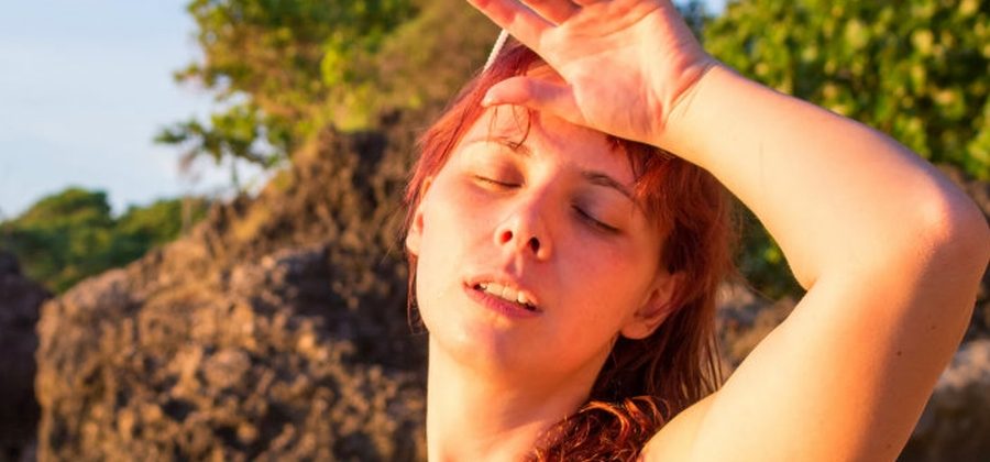 Что делать, если у взрослого – солнечный или тепловой удар?