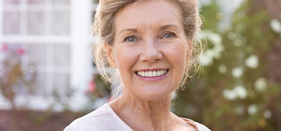 Как правильно ухаживать за лицом, если вам 60 лет?