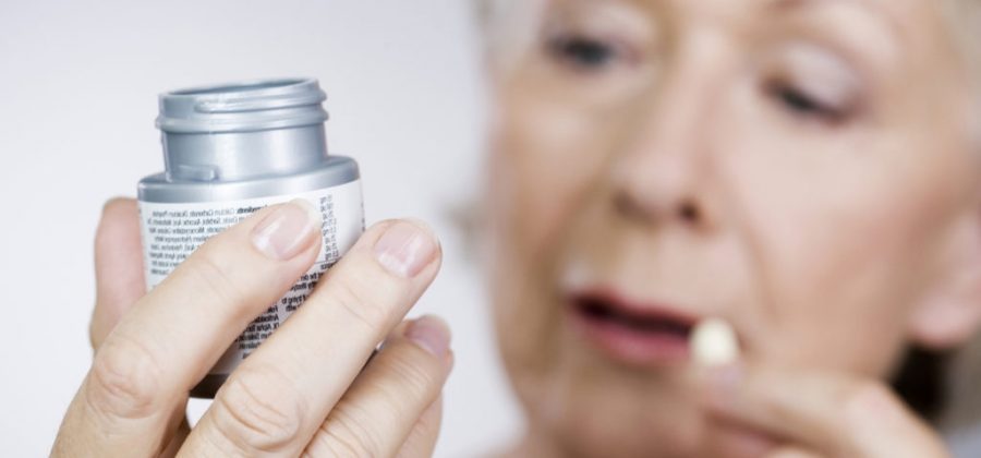 ТОП-7 лучших витаминов для женщин старше 60 лет