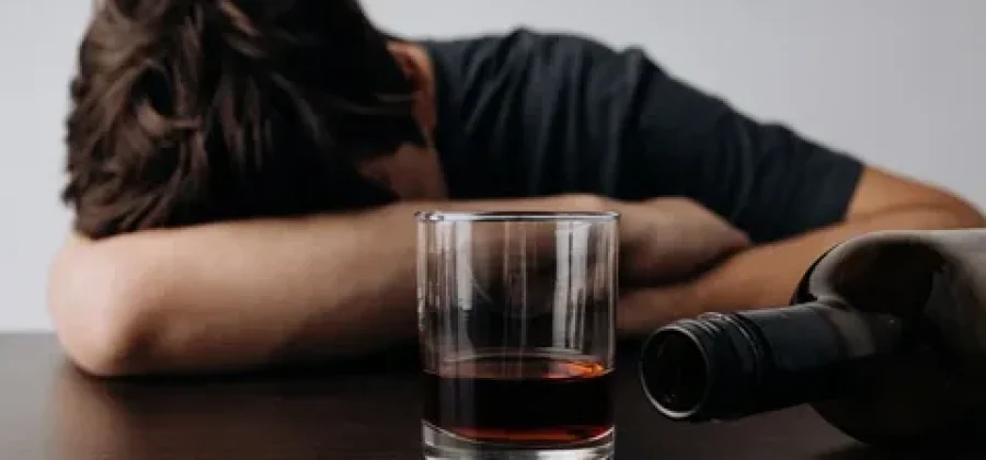 Капельница от алкоголизма: эффективный шаг к выздоровлению