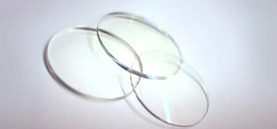 Выбор линз для очков: как подобрать идеальное решение для зрения и комфорта