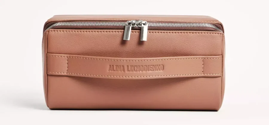 Почему брендовые аксессуары Alina Likhodienko — идеальный выбор?