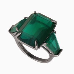 Искусство выбора серебряных колец с камнями