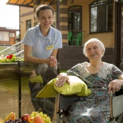 Новый этап: жизнь в доме престарелых как возможность для гармонии и заботы