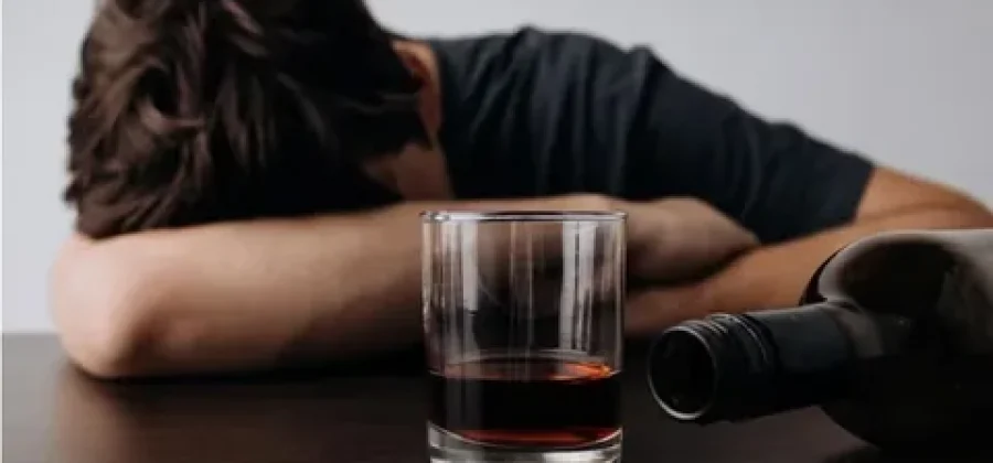 Необходимость медикаментозного вывода из запоя: здоровье и безопасность превыше всего