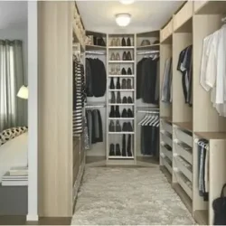 Функциональная гардеробная на заказ: стильное решение для современного дома