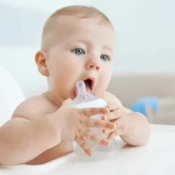 Как выбрать воду для маленького ребенка: советы для заботливых родителей