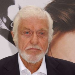 100-летний актер Дик Ван Дайк потерял сон из-за смерти Роба Райнера