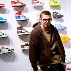 Блогер Никита Ефремов* приговорен к 3 годам условно