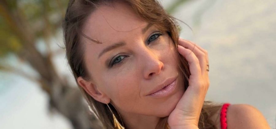 Диброва обмолвилась о материнстве и новом романе: «Хочу девочку»