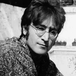 Фанат против кумира. Как и за что убили Джона Леннона