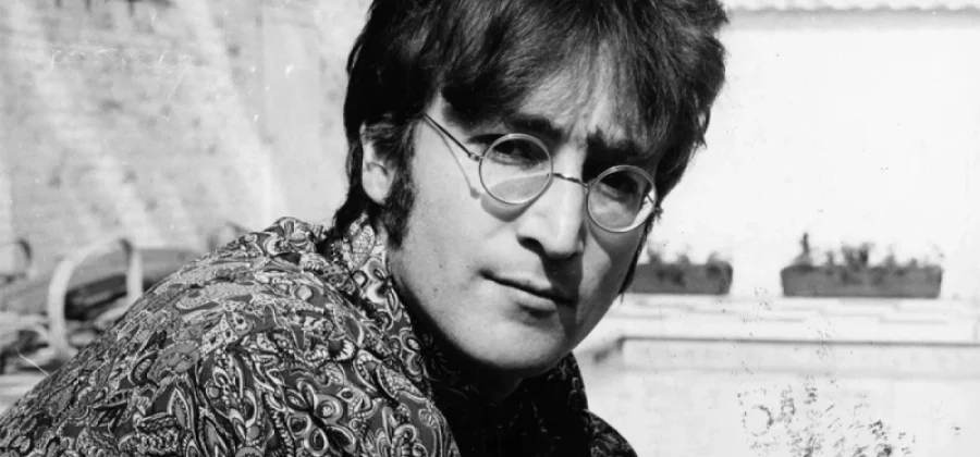 Фанат против кумира. Как и за что убили Джона Леннона