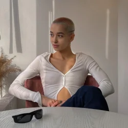 Известная блогер родила ребенка в домашнем бассейне — через час он умер