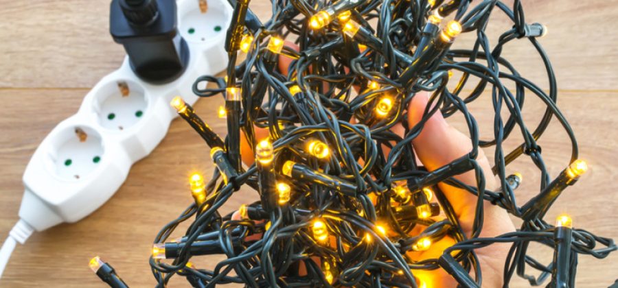 Малышева раскрыла опасность мигающих гирлянд