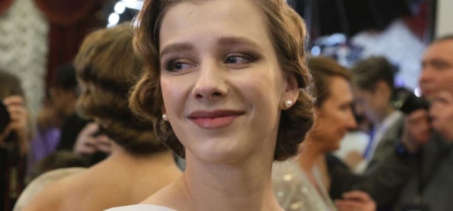 «Нам пять лет»: Лиза Арзамасова показала романтичный кадр с мужем