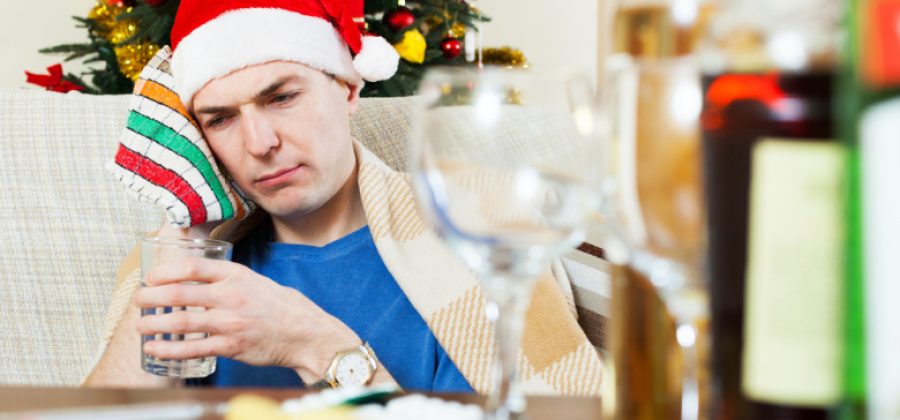 Нарколог ответил, можно ли спиться за новогодние праздники
