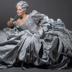 «Подвержены страстям и чувствам». Крюкова рассказала о людях на виду