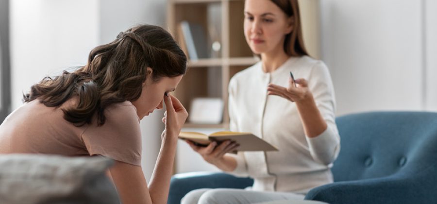 Психиатр предупредил об опасности недобросовестных психологов