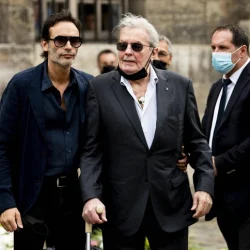 Скандал в семье Алена Делона: почему все наследники легенды мирового кино лишились денег