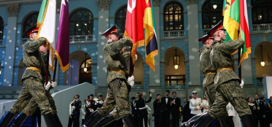 В Москве стартовал юбилейный международный кремлевский кадетский бал