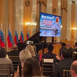 В посольстве России в США состоялся предновогодний фортепианный концерт