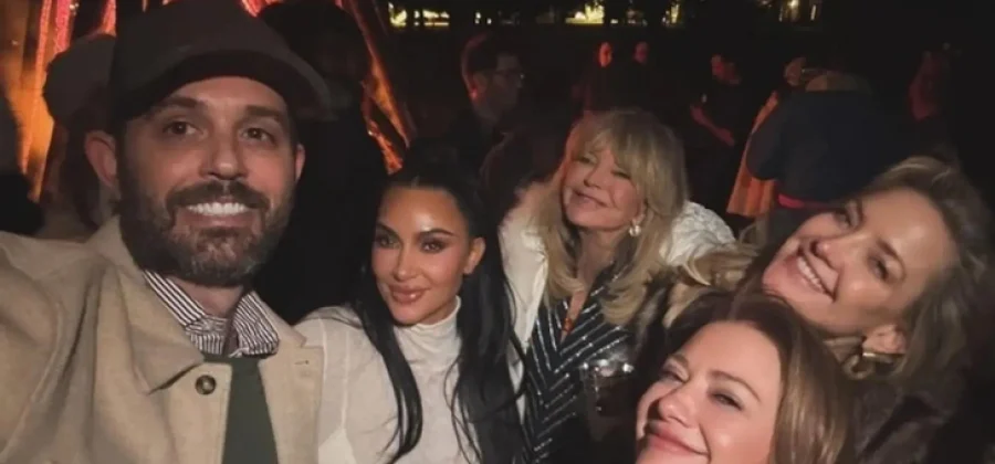 Бикини и шубы: Кейт Хадсон устроила первую вечеринку года со звездами