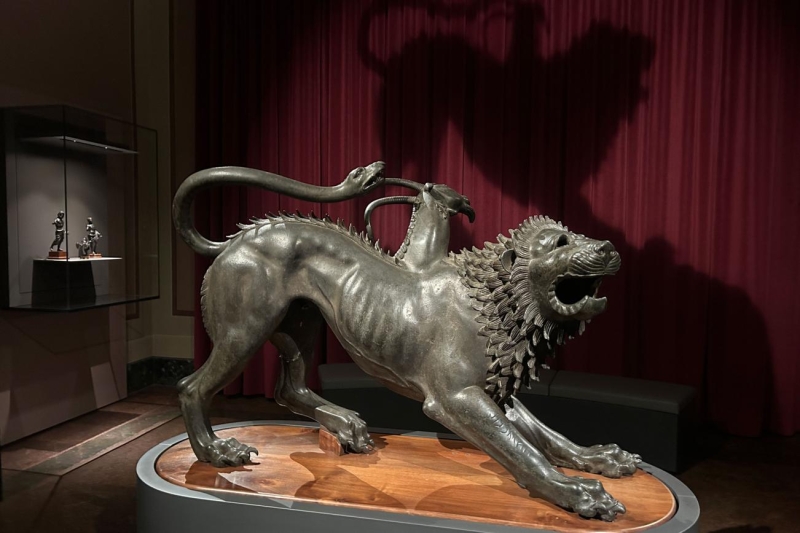 "Химеру из Ареццо" впервые представили в отдельном зале с обновленной подсветкой