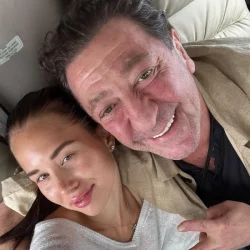 Лепс опроверг слухи о разрыве с Авророй Кибой — светятся от счастья вместе