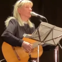 Народная артистка РФ Жанна Бичевская раскрыла, что о ней сказал Окуджава