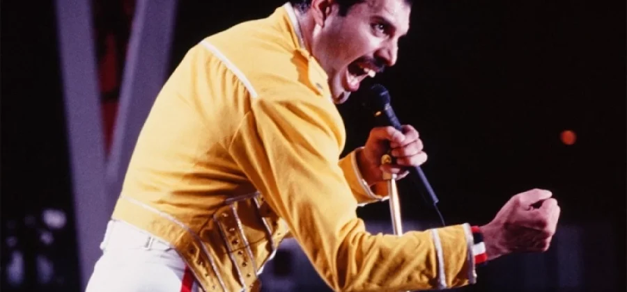 Он называл её сокровищем. Как жила и умерла тайная дочь Фредди Меркьюри