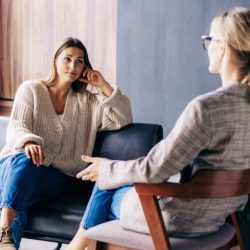 Психолог объяснила, когда формируется эмоциональная зависимость