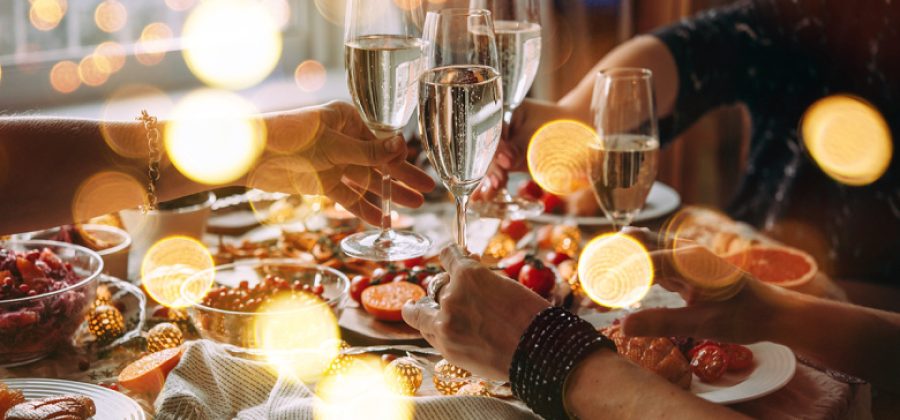 Россиянам дали совет, как сохранить фигуру во время новогодних праздников