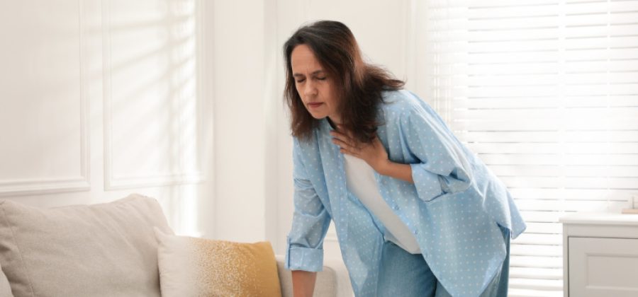 «Сигнал тревоги»: Мясников предупредил об опасном симптоме инфаркта