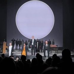 В Белоруссии МХАТ им. Горького впервые представил спектакль «Женщины Есенина»