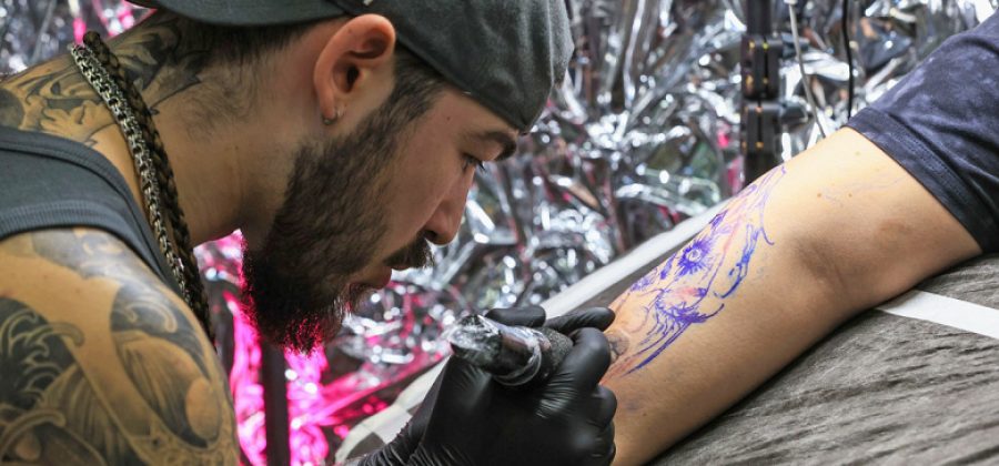 Врач предупредил о страшных последствиях татуировок