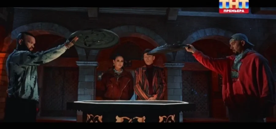 5 серия шоу «Выжить в Стамбуле»: первая любовная линия и болезненный вылет из звездной команды