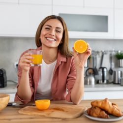 Биолог перечислил фрукты, полезные в феврале