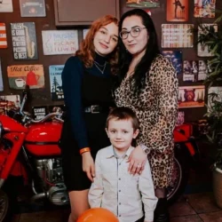 Дети экс-солистки группы «Воровайки» разбились насмерть, катаясь на санках