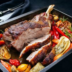 Для кого идеал, для кого вред: диетолог ответила на все вопросы о баранине