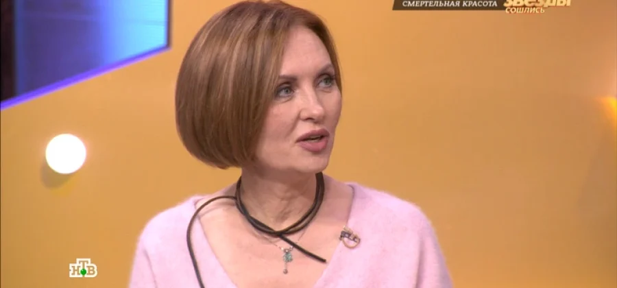 Елена Ксенофонтова сделала пластическую операцию